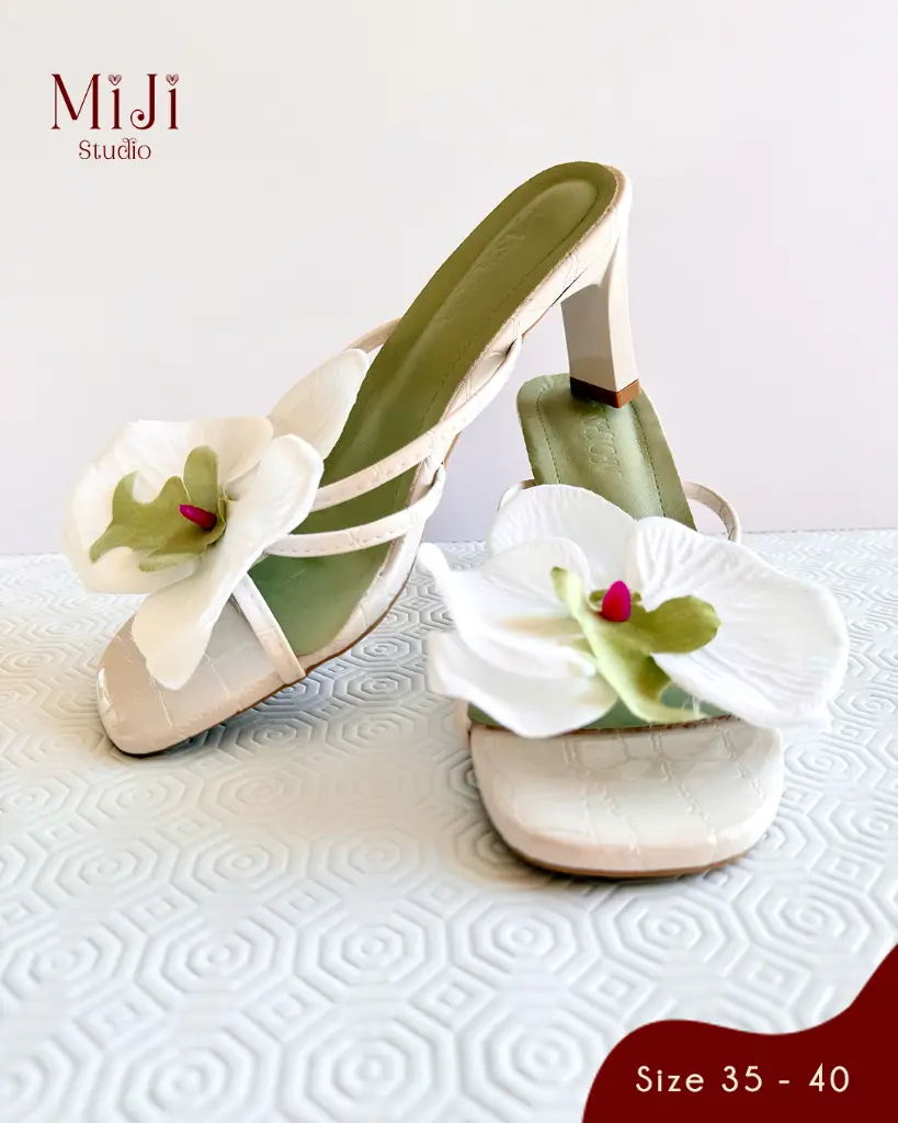 Malena Bloom Final.webp