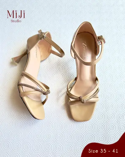 [YR-N04] Yura Dune Heels