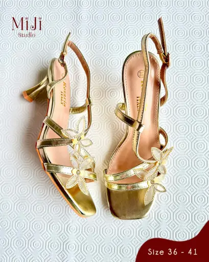 [YR-N02] Yura Golden Heels